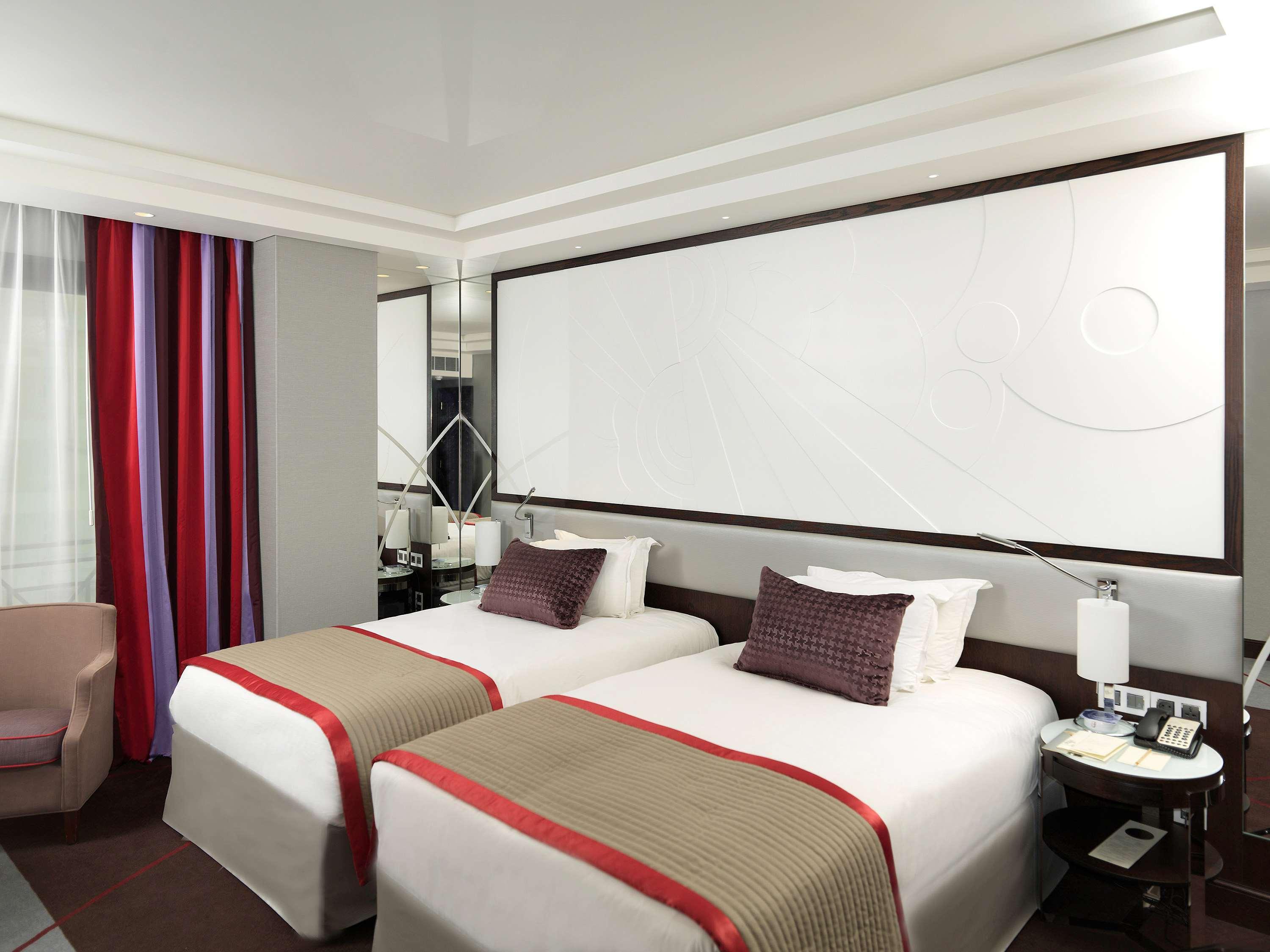 Отель Sofitel Beirut Le Gabriel Экстерьер фото